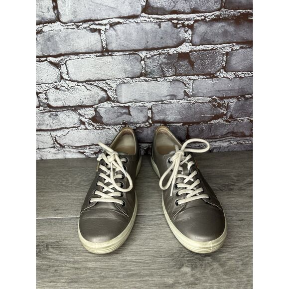 ECCO Soft 7 Stone Metallic Silver Leather Casual Sneakers Women Sz 40EU/9.5M US - Picture 2 of 16